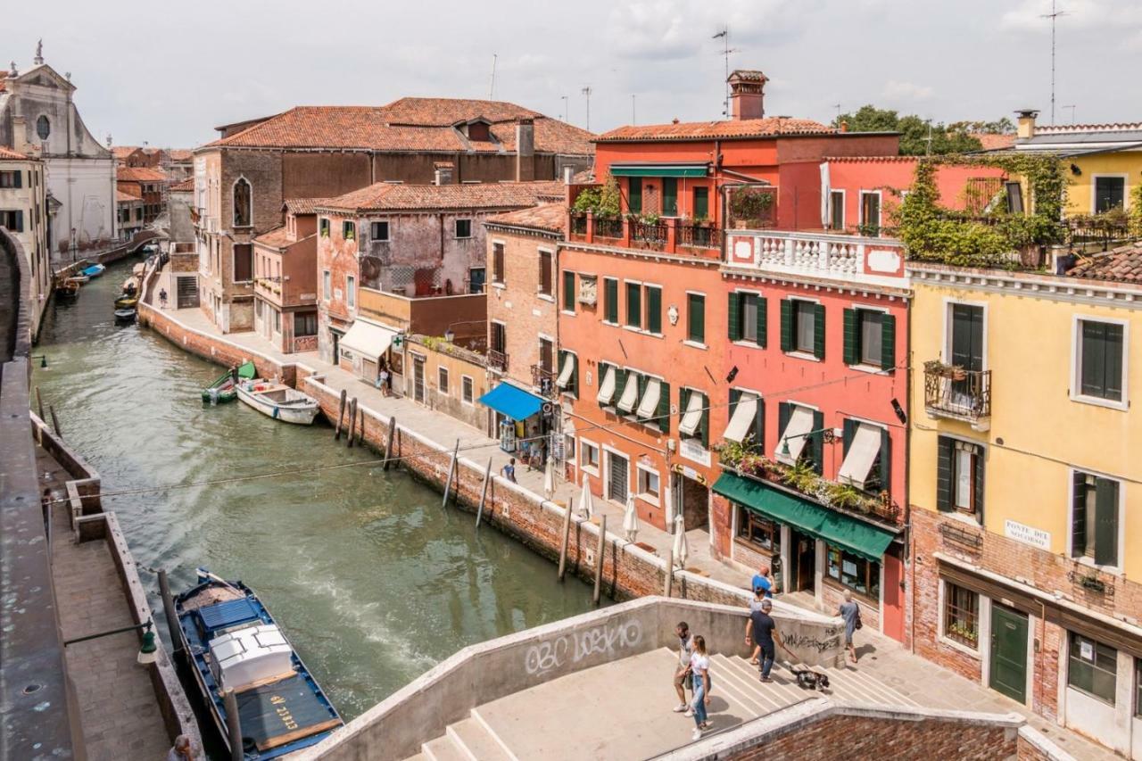 Carmini Canal View And Balcony With Lift * Venezia