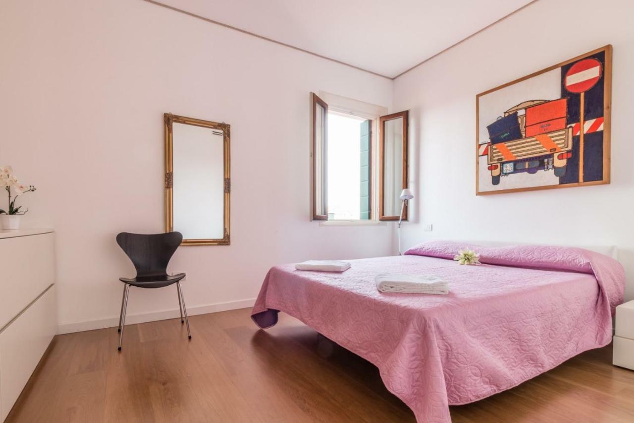 Carmini Canal View & Lift By Lionhost Appartement